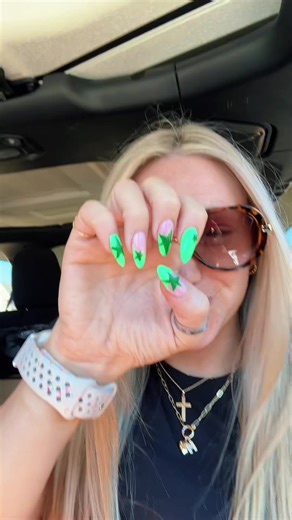 💚💚💚 #nails #inspo #march #stpattys #trend | nails inspo