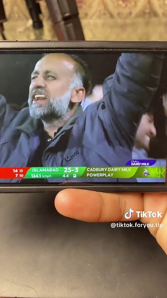 ISL vs LAH: PSL 2025 First Match Live Commentary