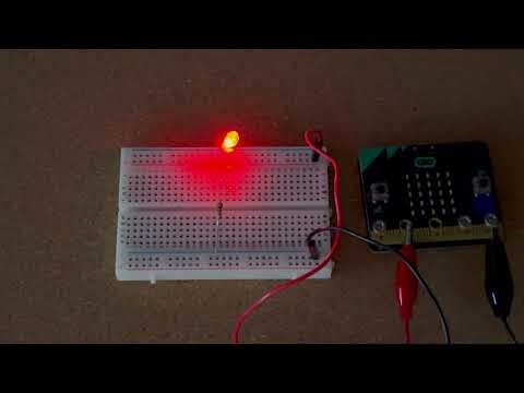 マイクロビットでLEDをホタルのように明滅させる（1）