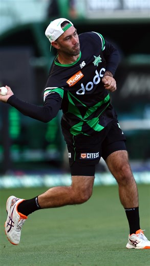 KFC Big Bash League on Instagram: "Maxi’s back at the MCG 💚 #BBL15"