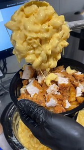 17K views · 365 reactions | Slide into our  Angry Mac  – golden, crispy fries , our legendary mac & cheese 燎, and perfectly seasoned tenders  all in one mouth-watering bite! #AngryChickz #AngryMac #ComfortFoodGoals  | The Angry Chickz | Facebook