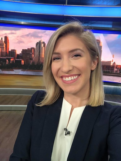 Megan Mitchell Sits Out & Proud Behind Cincinnati's WLWT-TV Anchor Desk