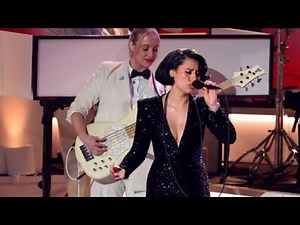 Raye's Iconic ‘Oscar Winning Tears’ Performance | Grammy 2025