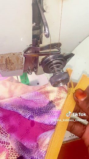 Learn the Secrets of Using an Invisible Zipper Foot