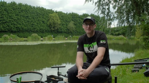 MUGGING MADE EASY! 🔥 A deadly tactic during the summer months, Matty Powell shares his top 5 tips to effectively catch those cruising fish using this crucial method 😎 #TeamMaver 💚 #GreenArmy #maver #fishing #angling #coarsefishing #matchfishing | Maver UK