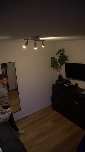 4.1K views | Essential outfit try on haul #unboxing #outfitinspo #outfithaul #hauling #haul #gymclothes #gymoutfit | SQUATWOLF | Facebook