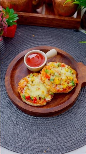 Ab bacche ye ghar per he banwayenge 😋 | Mini Pizza recipe | bread Pizza | kabitaskitchen