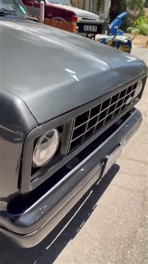 1988 Ford Bronco II Exterior Walkaround #fordbroncoii #fordbronco2 #broncoii #bronco2