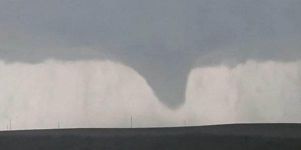 Dangerous storms bring tornadoes, damaging wind, hail to northern US