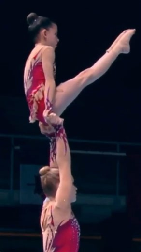 Exceptionally Skilled Women’s Acrobatics 😮✨