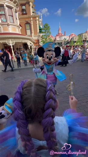Une danse magique avec Minnie à Disneyland Paris