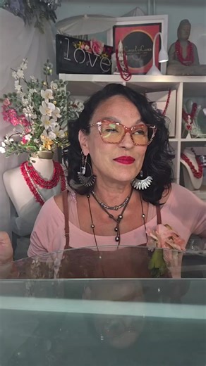 Kicking off the 2026 Pretty Party Jewelry Shopping Show Season with a PEARL JAM!!! Come check out these beauties and MANY MORE on the BIG return of our LIVE show! These stunning pieces are up to 75% off free shipping on orders $95 or more! 🛒 https://keywestlocalluxe.com/collections/pearl-jam-2026 🌟 This week's Watch To Win prize will have 2 winners! 🙂 Just Like, Share, & Follow our Page and Watch the show. Then, write "I ❤️PEARLS" in the Comments on the livestream and wait to hear your name. 