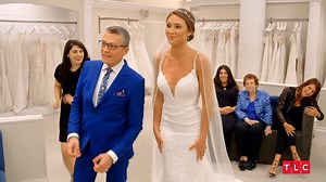 60K views · 661 reactions | CRAZY Wedding Dress Reveals! Say Yes To the Dress From emotional family members to ecstatic brides, Randy and the Kleinfeld team have seen it all | Curvy Brides' Boutique - TLC | Facebook