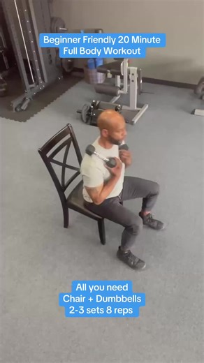 This full-body chair workout is perfect if you’re: ✔ Short on time ✔ New to strength training ✔ Working around mobility limits All you need: • A chair • A pair of dumbbells • Less than 20 minutes You’ll train your legs, core, arms, shoulders, and posture—without getting on the floor. Simple. Safe. Effective. Save this and try it later 💪 #ChairWorkout #BeginnerWorkout #FullBodyTraining #HomeFitness