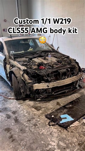 Custom 1/1 2006 CLS55 AMG body kit in the works. #amg #cls #m113k #wrap #bodykit