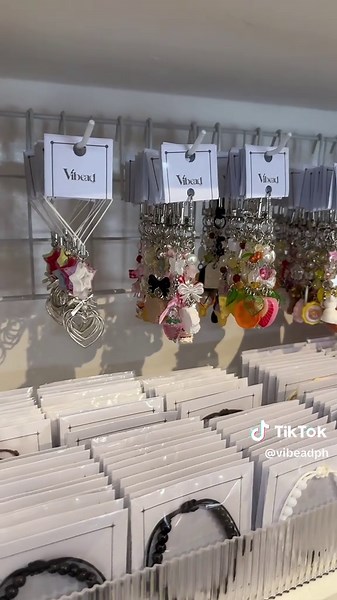 Huge restock alert‼️🚨 • • 𝐃𝐔𝐇 𝐓𝐑𝐄𝐍𝐃𝐒 𝐏𝐀𝐋𝐀𝐒 - 𝐁𝐎𝐍𝐈𝐅𝐀𝐂𝐈𝐎 📍Unit 1G, Ground Floor, VLG Y12 Building Bonifacio St. Corner Ponciano, Davao City (Landmark: Near UM Bolton, along Watsons, in front of Phoenix Gas Station) ⏱️Store Hours: Open Daily | 10:00 AM – 9:00 PM • • • #vibeadph #beaded #beads #fyp #handmade