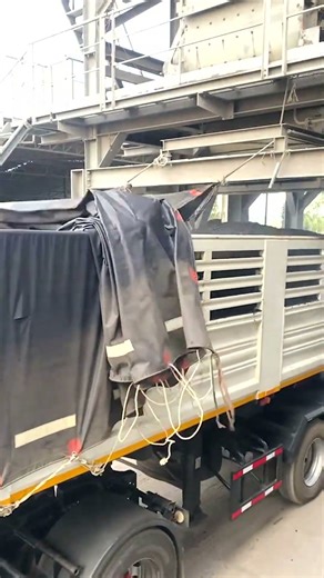 Smart Truck Tarp Cover Pulling At The Loading Site