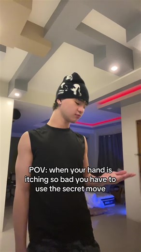 Itching Hands: The Secret Move Explained