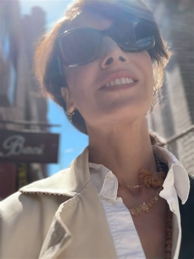 Jennifer Beals on Instagram: "NYC my love for you runs D E E P ❤️"