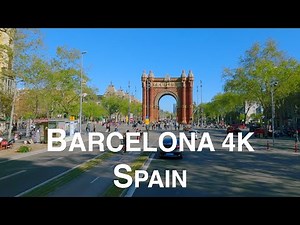 Driving Barcelona in 4K – Discover the City’s Most Iconic Sights in May Bus Tour