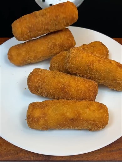 Crispy Bread Roll ASMR Cooking