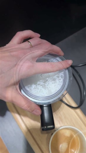 Milk Frother I Actually Use — Café Foam at Home ☕️✨