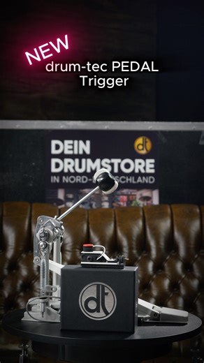 🔥 Meet the drum-tec Whomper Stomper – Next Level Pedal Triggering! 🔥 The Whomper Stomper is our pedal trigger built to keep up with today’s generation of high-performance bass drum pedals. Designed for maximum precision and durability, it ensures rock-solid triggering no matter how fast or heavy your playing gets. 💡 Why drummers love it: ✅ Ultra-reliable triggering ✅ Perfectly compatible with modern double & single pedals ✅ Built to withstand extreme playing styles ✅ Compact design – easy to 