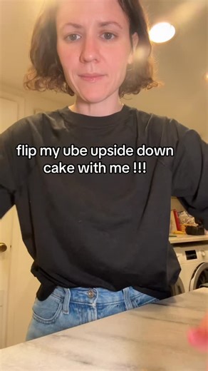 this is my blueberry upside down cake saga all over again lol 🤭 but im gonna get it right and share my recipe in newsletter.triedandtruerecipe.com THIS WEEKEND 😇 #baking #upsidedowncake | Tried & True Recipes