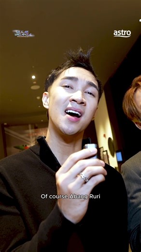 Experience GV Live: Jurnal Vaganzers in the Spotlight