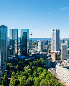 Here are our vibrant tribes inspired workspaces in the city of Frankfurt. Locations in the 🎥 📍 Tribes Inspiring Workplaces 📍 Tribes Inspiring Workplaces 📍 Tribes Inspiring Workplaces Come and have a chat with our Sales Manager, Raffaele Martino Book a tour from here- https://www.tribes.world/locations/frankfurt-marienforum #TribesInspiringWorkplaces #TribesFrankfurt #Coworking #Bookatour #DayOffices | Tribes Inspiring Workplaces