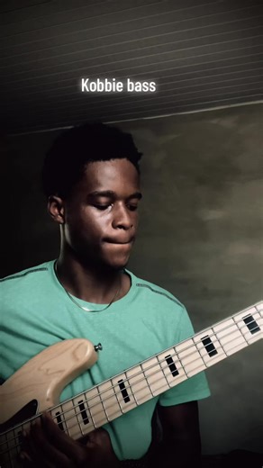 Okuraseni by Piesie esther bass cover@Jonathan Zidan Nunoo @Griff_Addison @mr._adjeii @Akwasi Gsharp🎸 @brightosei05 @Drumzola Jnr #fyyyyyyyyyyyyyyyyyyyyyyyyyyyyyyyyyy