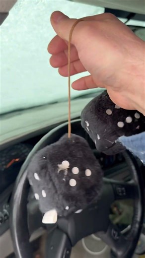 Happy new year from Betty #sundaydriverrides #automobile #truck #suv #carrestorationproject #betty