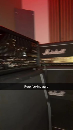 Exploring the 5150 Half Stack: A Guitarist's Review