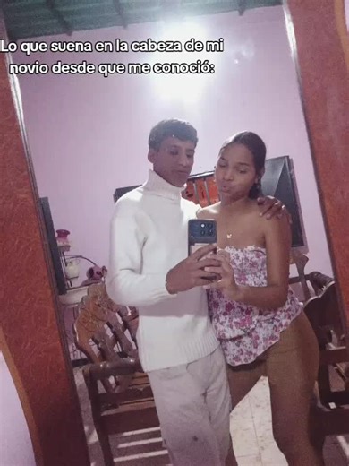 Videos de Nei🌟 (@neibelys.2) con “sonido original - 𝐂𝐚𝐫𝐨𝐥🍓”