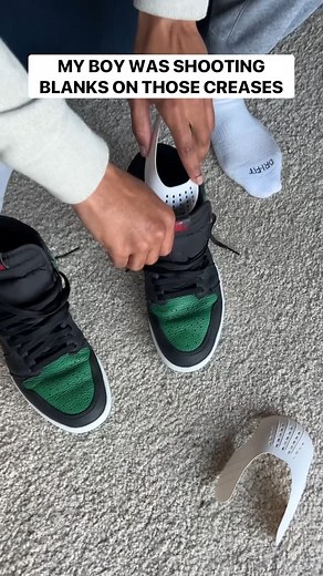 CREASE BEAST | 100% MEMORY FOAM. NO HARD MATERIALS. #CREASEBEAST | Instagram