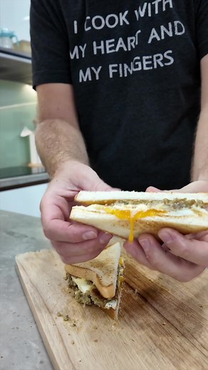 The Ultimate Guide to Cooking a Delicious Scrapple Breakfast Sandwich