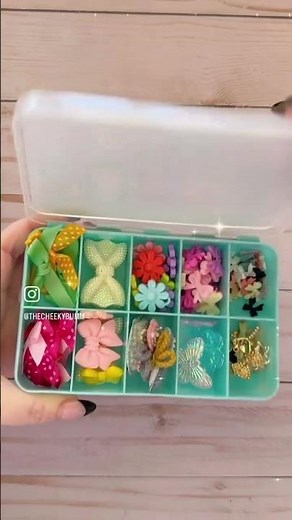 Shabby embellishment box sleeve using the Sewing Machine Album die from @ScrapDiva29