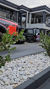 Grateful 🙏🏼 🩵🤍🥳So Blessed 🙌🏽 😇 New Album Dropping Soon🎉🔥💃🏽🕺🏽 29March2025Monadenii🏟 | King Monada