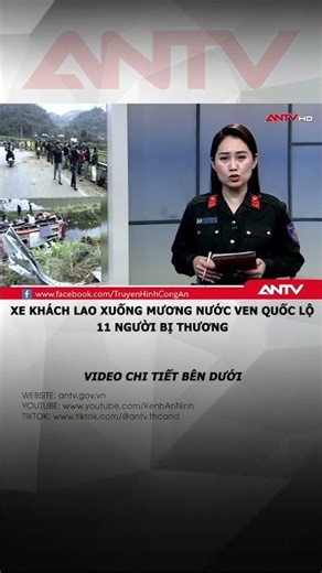 Passenger bus plunges into ditch along highway, 11 injured #antv #thoisu #shorts #tainan