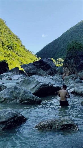 Alex Fernandez on Reels