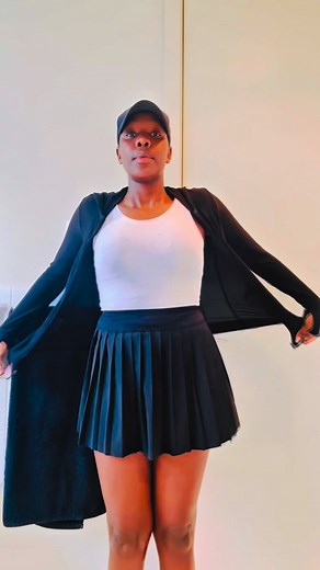 Have you tried drinking cold-pressed juice before a run. It’s light on the stomach, rich in nutrients and full of clean energy 🍎💪 The natural sugars give you an instant lift, while the vitamins, enzymes and hydration support your endurance and recovery. 🌿 #ColdPressedJuice #PreRun #NaturalEnergy #AdelaideWellness #runningtips #runningnutrition #juiceinstitute | Juice Institute