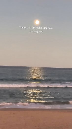 Tammy Hembrow 🐚 on Instagram: "Healing is hard, but here are some little things helping me lately 🌸 Getting out of the house- this one has been huge for me. When I’m going through something I can self-isolate but getting out of the house has been helping me get out of my head. Even something as simple as going to a cafe. I feel like people around people has just helped so much even if it’s strangers. Moving my body - doesn’t need much of an explanation. Instant boost of endorphins. Also doing 