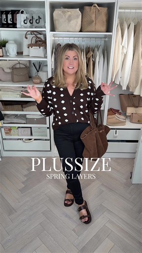 Chic Plus Size Spring Layers: Cardigans to Enhance Your Style