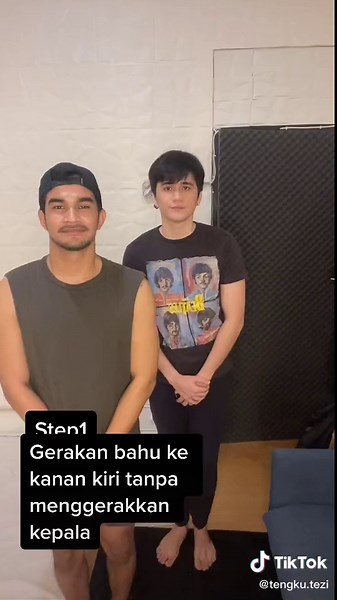 Tutorial GOLER (goyang lehar) btw pemanasan dulu guys sebelum nyobain @jamesthoms @kopisusu_tj