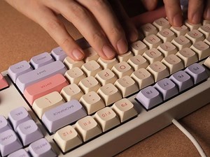 【Vito_助眠】触发｜ASMR 3小时奶油般柔软的打字声，就像在温暖的梦中轻轻折断巧克力( 1920 X 1080 60fps )