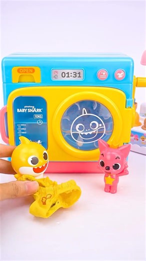 Pinkfong Baby Shark Talking Washing Machine Playset Toy Unboxing and Review | ASMR Video