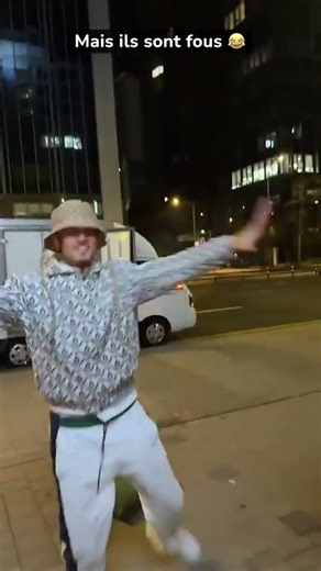 Call me maybe 👉📞