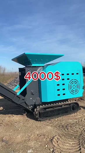 Construction site small crusher#crusher #smallcrusher #minicrusher #mini #Fieldminicrusher