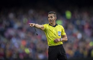 Game Officials: Who Are The Key People Needed In A Soccer Game?