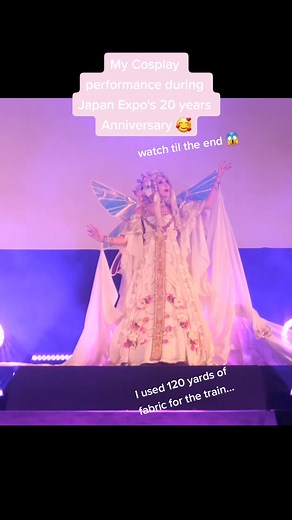 Mesmerizing Fairy Cosplay Performance at Japan Expo